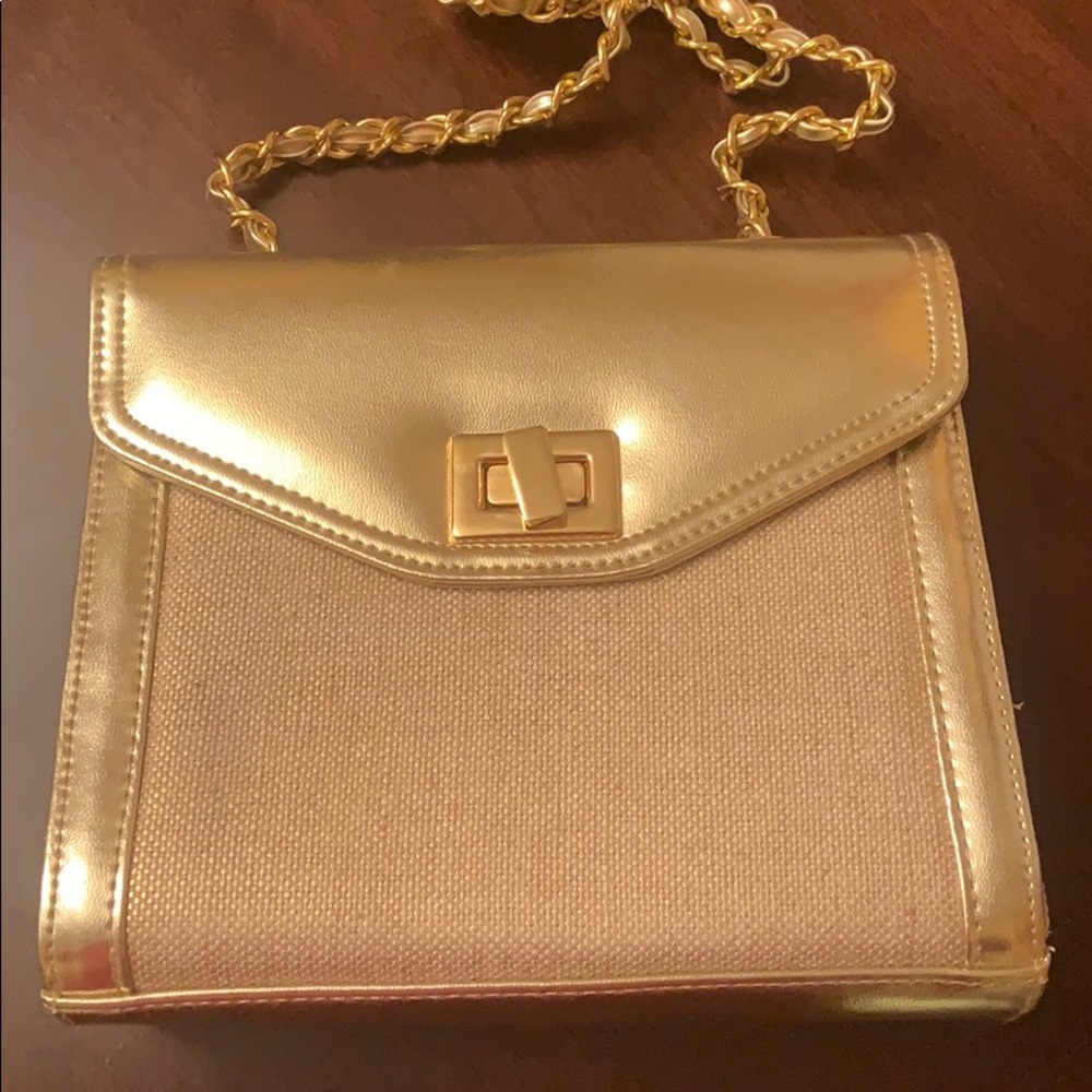 Gold purse warren reed